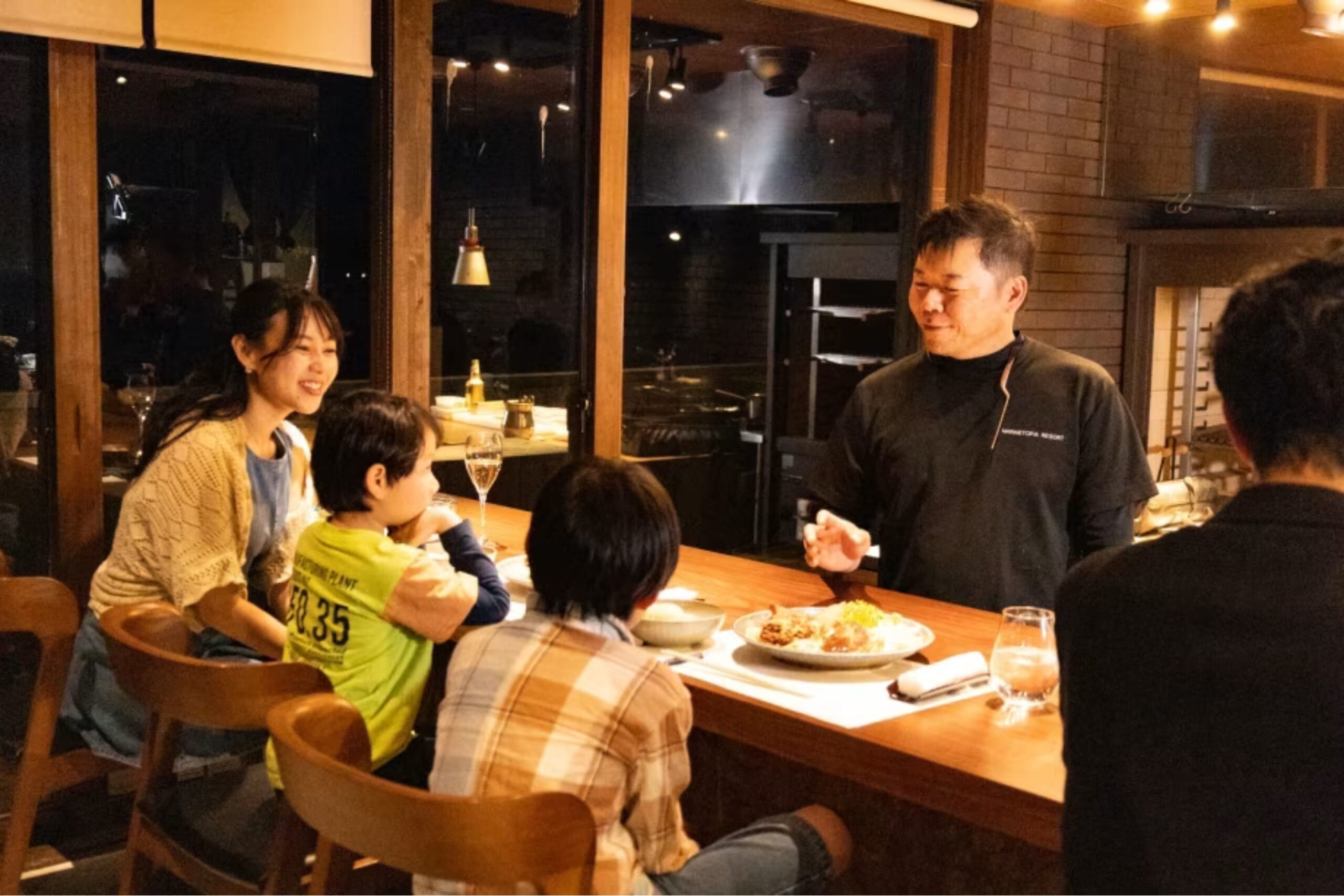 【1組限定プレミアム体験】 ここでしか体験できない— ボートチャーターフィッシング&出張料理人付きプラン